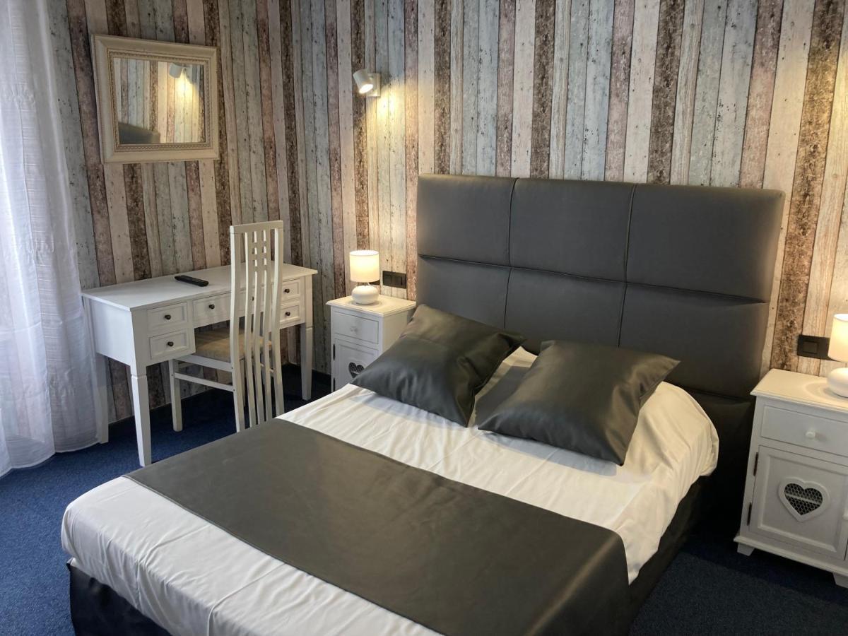 Hotel Le Faisan Montlucon Luaran gambar