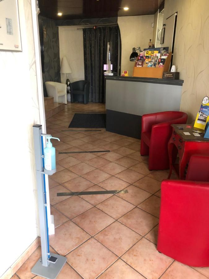 Hotel Le Faisan Montlucon Luaran gambar